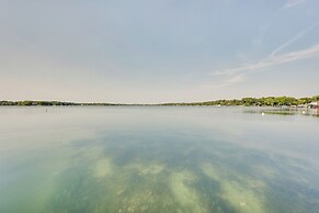 Powers Lake Home w/ Patio - 9 Mi to Lake Geneva!