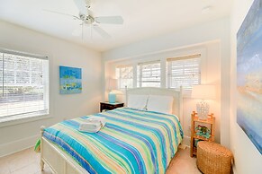 Atlantic Beach Condo - Walk to Beaches!