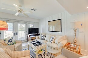 Atlantic Beach Condo - Walk to Beaches!