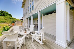 Atlantic Beach Condo - Walk to Beaches!