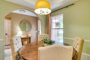 Charming Arkansas Retreat w/ Deck, Near Downtown!