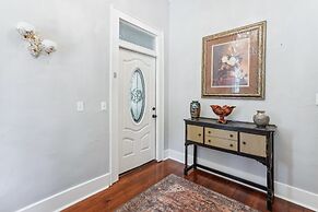 Charming Apartment Retreat in Historic Jefferson!
