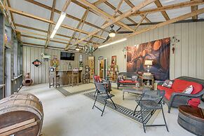 Jefferson Vacation Rental With Golf Cart!