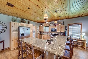 Jefferson Vacation Rental With Golf Cart!