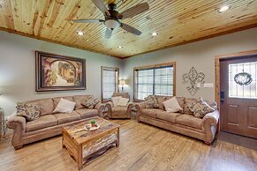 Jefferson Vacation Rental With Golf Cart!