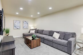 Cozy Brookville Home w/ Fire Pit & Deck!