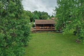 Cozy Brookville Home w/ Fire Pit & Deck!