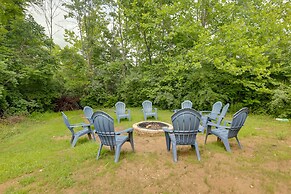 Cozy Brookville Home w/ Fire Pit & Deck!