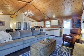 Cozy Brookville Home w/ Fire Pit & Deck!