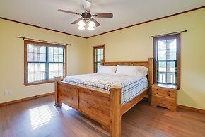 Pet-friendly Jefferson Home Near Lake O the Pines