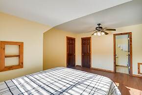 Pet-friendly Jefferson Home Near Lake O the Pines