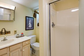 West Dover Home - Steps to Mount Snow Resort!