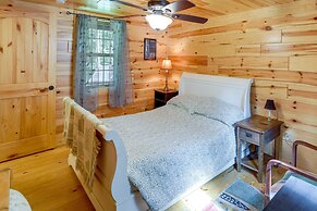 Marlinton Cabin Rental w/ Greenbrier River Access!