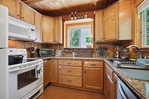 Wilmington Vacation Rental Near Hiking and Skiing!