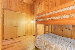 Wilmington Vacation Rental Near Hiking and Skiing!