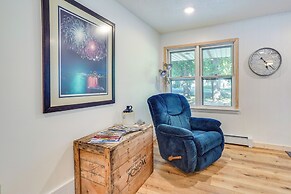 Waterfront Spirit Lake Vacation Rental w/ Dock!