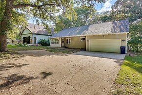 Waterfront Spirit Lake Vacation Rental w/ Dock!