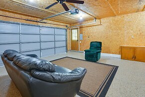 Waterfront Spirit Lake Vacation Rental w/ Dock!