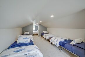 Lakefront Jackson Vacation Rental w/ Shared Yard