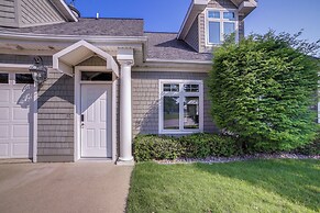 Waterfront Jackson Mansion: Patio, Grill, Dock!
