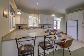 Waterfront Jackson Mansion: Patio, Grill, Dock!