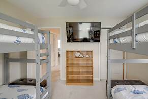 Waterfront Jackson Vacation Rental on Olcott Lake!