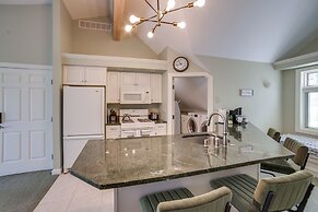 Jackson Lakefront Getaway w/ Balcony, Dock Access