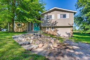 Lexington Home w/ Sunroom ~ 1 Mi to Lake Huron!