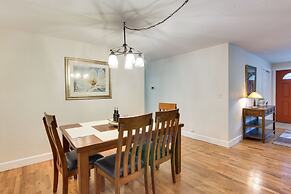 Charming Oregon Home w/ Private Pickleball Court!