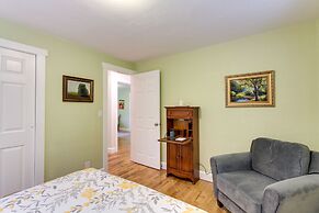 Charming Oregon Home w/ Private Pickleball Court!