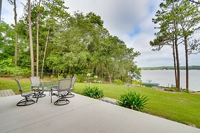Hawthorne Vacation Rental w/ Access to Cue Lake