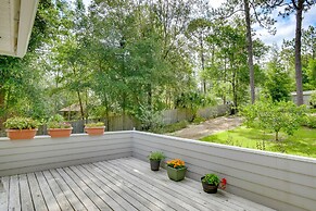 Hawthorne Vacation Rental w/ Access to Cue Lake