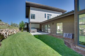 Avon Vacation Rental w/ Hot Tub & Mountain Views!