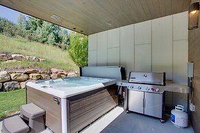 Avon Vacation Rental w/ Hot Tub & Mountain Views!