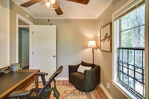 Renovated Clinton Cottage w/ Home Office!