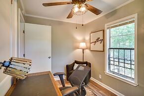 Renovated Clinton Cottage w/ Home Office!