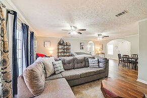 Benton Vacation Rental Near Kentucky Lake!