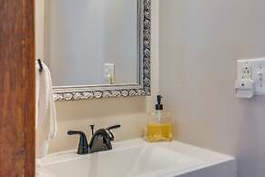 New York Vacation Rental w/ Covered Porch