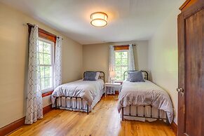 New York Vacation Rental w/ Covered Porch