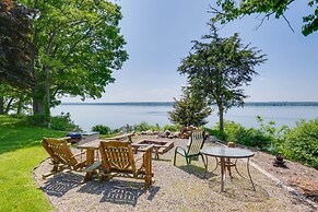 'lockes Glen' - Lakefront Geneva Getaway w/ Dock!