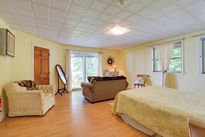 'lockes Glen' - Lakefront Geneva Getaway w/ Dock!