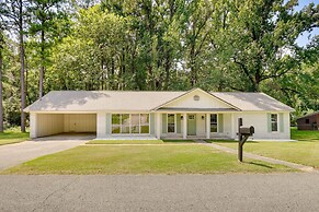 Northport Game Day Getaway: 5 Mi to University!