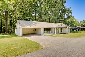 Northport Game Day Getaway: 5 Mi to University!