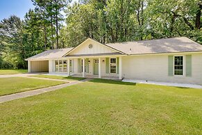 Northport Game Day Getaway: 5 Mi to University!