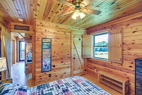 Wraparound Deck & Hot Tub: Blue Ridge Mtn Cabin
