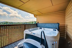Wraparound Deck & Hot Tub: Blue Ridge Mtn Cabin