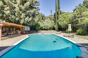 Vacation Rental 2 Mi to Clearlake Oaks Boat Launch