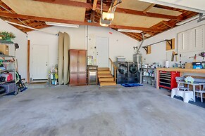 Luxury Sacramento Area Home ~ 13 Mi to Downtown