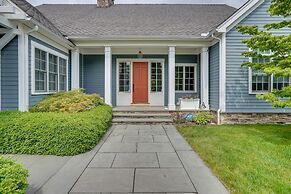 Stockbridge Retreat w/ Pool & Hot Tub!