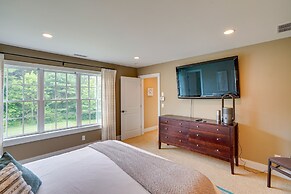 Stockbridge Retreat w/ Pool & Hot Tub!